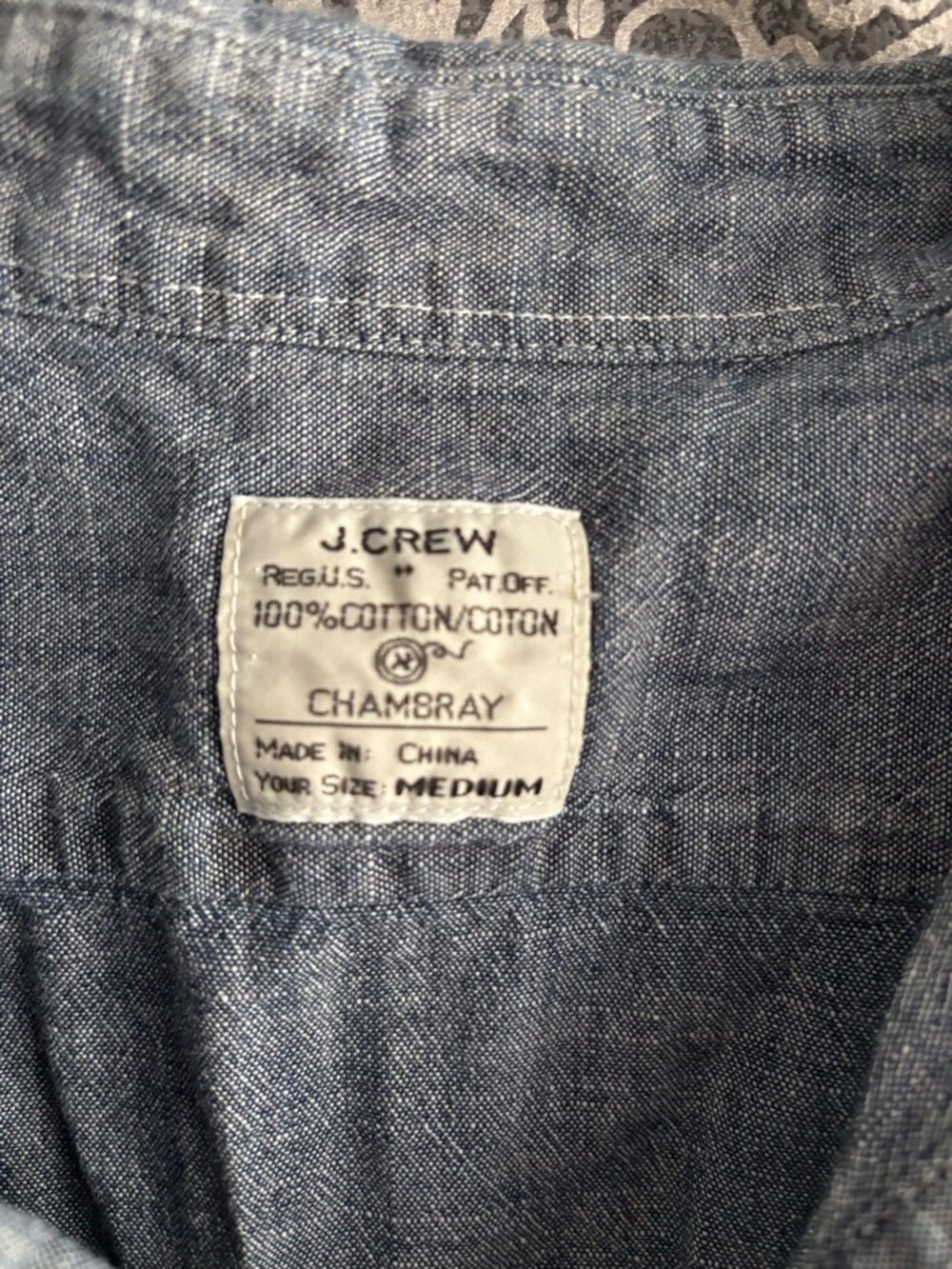 Casual Short-Sleeve Chambray Shirt - Blue - Picture 2 of 3